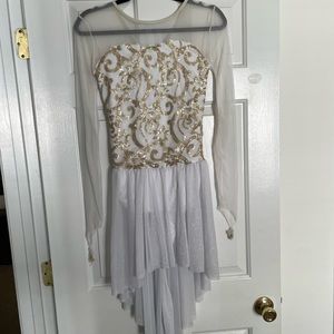 Flowy dress dance costume